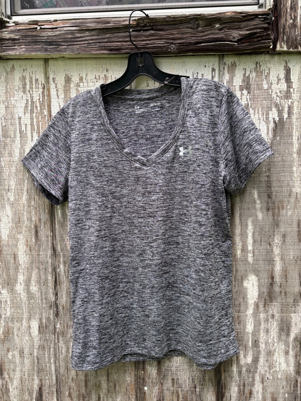 Under Armour Women's Gray Heather V-Neck Performance Tee